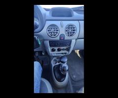 Renault Kangoo 4x4 1.9 DCI - 10