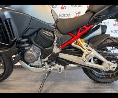 Ducati Multistrada V4 S cerchi a raggi - 13