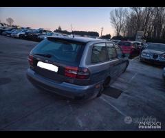 Volvo V40 - S40 2002 1.9 TD Demolita - Per Ricambi