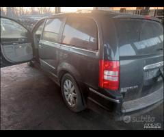 Chrysler Voyager 2009 2.8TD VM64C Per Ricambi