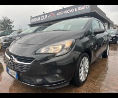 Opel Corsa 1.4 90CV 5 porte b-Color