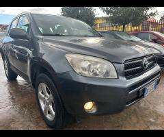 RAV*4*4X4*GARANZIA*FINANZIAMENTO*PERMUTE* - 12