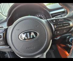 Kia Stonic 1.6 CRDi 110 CV Urban - 13