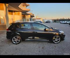 Renault Clio Sporter 1.2 TCe 120CV EDC - 9