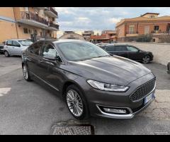 Ford Mondeo Hybrid 2.0 187cv eCVT 4 porte Vignale - 11