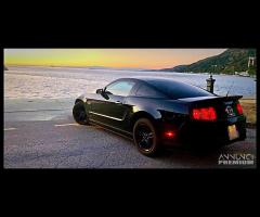 Ford Mustang SHELBY ( no superbollo)