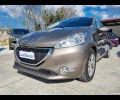 Peugeot 208 1.4 HDi 68 CV 5 porte Allure - 1