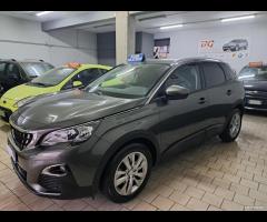 Peugeot 3008 unico prop 1.6 hdi 2017 99.000 km nav