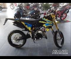 Suzuki Valenti Motard S01 50