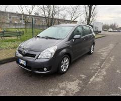 Toyota Corolla Verso 2.2 16V D-4D UNICO PROP !!!