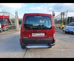 RENAULT KANGOO 1.4 TRASPORTO DISABILI - 19