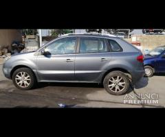 Ricambi Renault Koleos 2.0 D del 2009 - 9