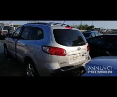 Ricambi Santa Fe 2.2 D del 2009 motore D4EB