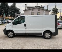 Renault Trafic T27 1.9 dCi/100PC-TN Furg.Confort - 7