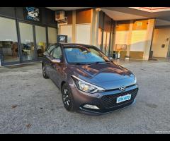 Hyundai i20 1.2 5 porte - OK Neopatentati - 10