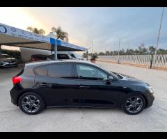 Ford Focus 1.5 EcoBlue 120 CV automatico 5p. ST Li