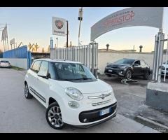 Fiat 500L 0.9 TwinAir Turbo Natural Power opening