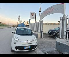 Fiat 500L 0.9 TwinAir Turbo Natural Power opening