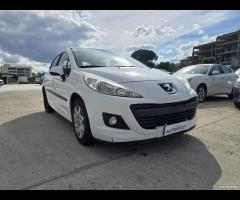 Peugeot 207 1.4 HDi 70CV 5p. Active