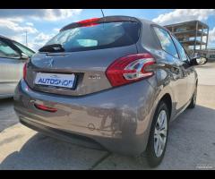 Peugeot 208 1.4 HDi 68 CV 5 porte Allure - 6