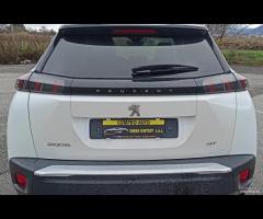 Peugeot 2008 BlueHDi 130 S&S EAT8 GT