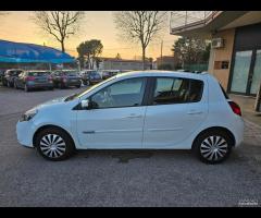 Renault Clio 1.2 16V 5 porte GPL - Neopatentati