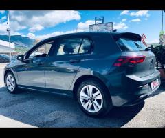 Volkswagen Golf 2.0 TDI SCR Life telecamera - 22