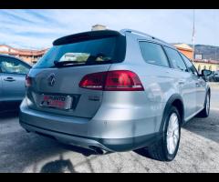 Volkswagen Passat Alltrack 2.0 TDI DSG 4motion Blu - 6