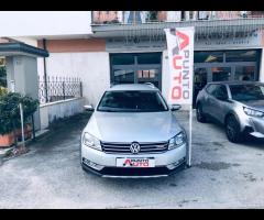 Volkswagen Passat Alltrack 2.0 TDI DSG 4motion Blu - 29