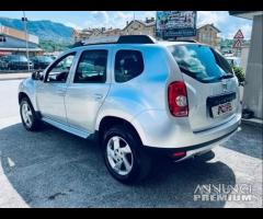 Dacia Duster 1.5 dCi 110CV 4x4 Laurate - 25