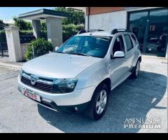 Dacia Duster 1.5 dCi 110CV 4x4 Laurate - 28