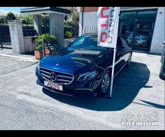 Mercedes-benz E 200 PELLE- LUCI AMBIENTE -TELECAM - 20