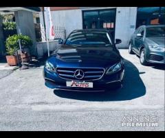 Mercedes-benz E 200 PELLE- LUCI AMBIENTE -TELECAM - 23