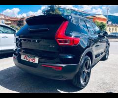 Volvo XC40 D3 AWD Geartronic Business - 11