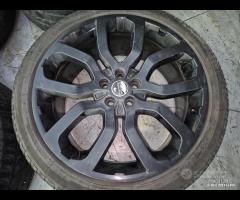 Cerchi In Lega Da 22" Per Range Rover Sport Vogue