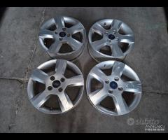 Cerchi In Lega Da 15" Per Ford Fiesta - Focus