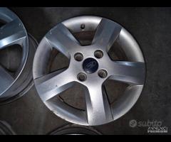 Cerchi In Lega Da 15" Per Ford Fiesta - Focus