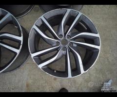 Cerchi In Lega Da 20" Per Jaguar XF - XJ - XE - F