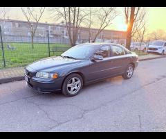 Volvo S60 2.4 D5 20V UNICO PROPRIETARIOOOO !!