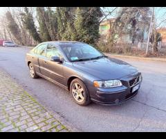 Volvo S60 2.4 D5 20V UNICO PROPRIETARIOOOO !!