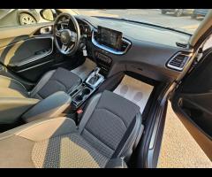 Kia XCeed 1.6 CRDi 136 CV MHEV DCT 5p. Style - 28