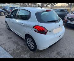 Peugeot 208 BlueHDi 100 5 porte Allure navi - 7