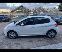 Peugeot 208 BlueHDi 100 5 porte Allure navi - 8