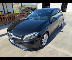 Mercedes classe A 180d Automatic Sport 2018 - 13