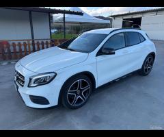 Mercedes-benz GLA 220d Automatic Premium 2018