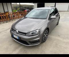 Volkswagen Golf 2.0 TDI 150 cv R Line 2016