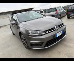 Volkswagen Golf 2.0 TDI 150 cv R Line 2016 - 14