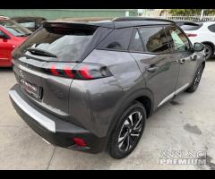 Peugeot 2008 PureTech 130 S&S EAT8 GT Line - 10