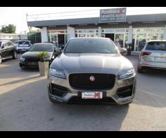 Jaguar F-Pace 2.0 D 180 CV AWD aut. R-Sport