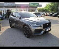 Jaguar F-Pace 2.0 D 180 CV AWD aut. R-Sport